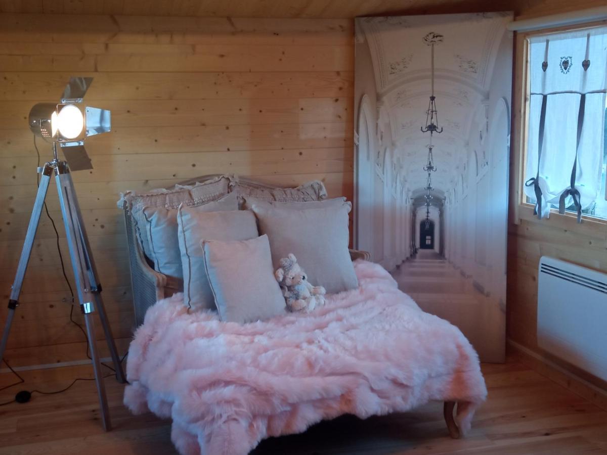 Chambre Studio Photo Chalet Sdb Partagee A Proximite Chavagne Exterior foto
