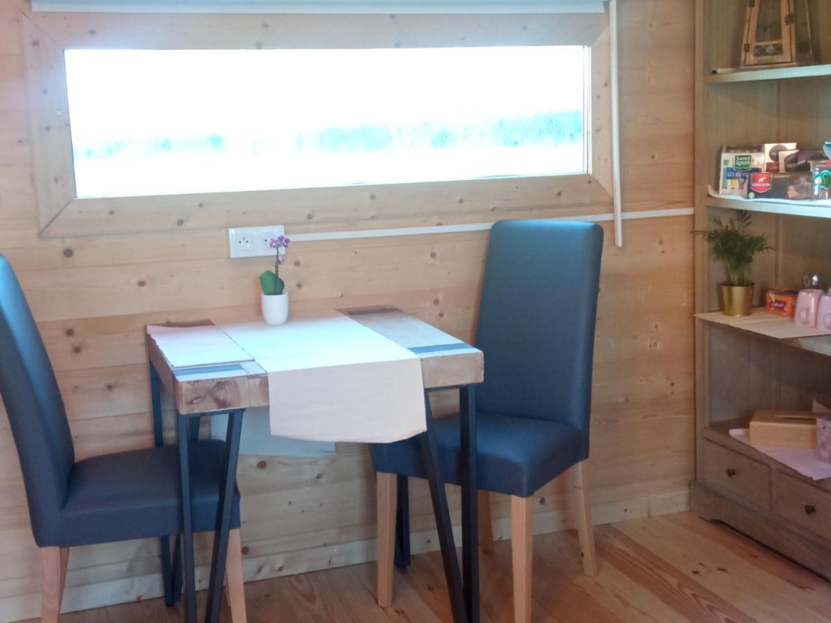 Chambre Studio Photo Chalet Sdb Partagee A Proximite Chavagne Exterior foto